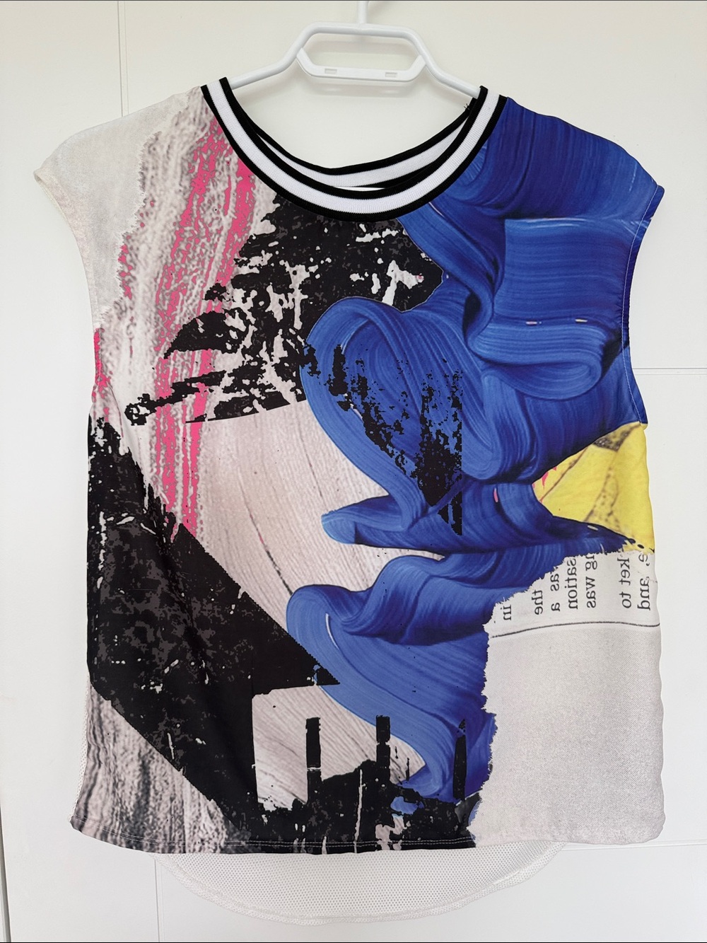 Zara Multicolor Abstract Tank Top with Blue & Yellow Accents
